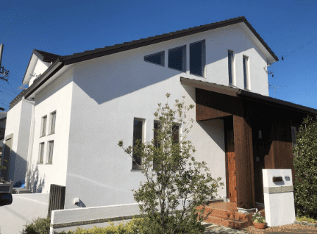 建築デザイン:外観・内装・素材・環境配慮を融合するデザイン提案サービス 美観と機能性を両立させる建築デザインサービスを象徴するイメージ